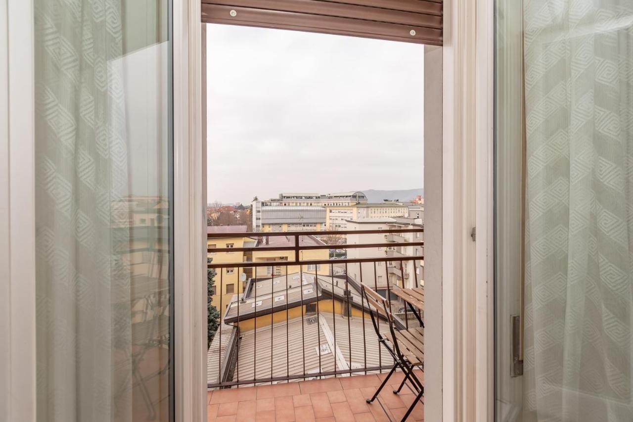 Ospedale Civile 1 - F&L Apartment Brescia Exterior foto