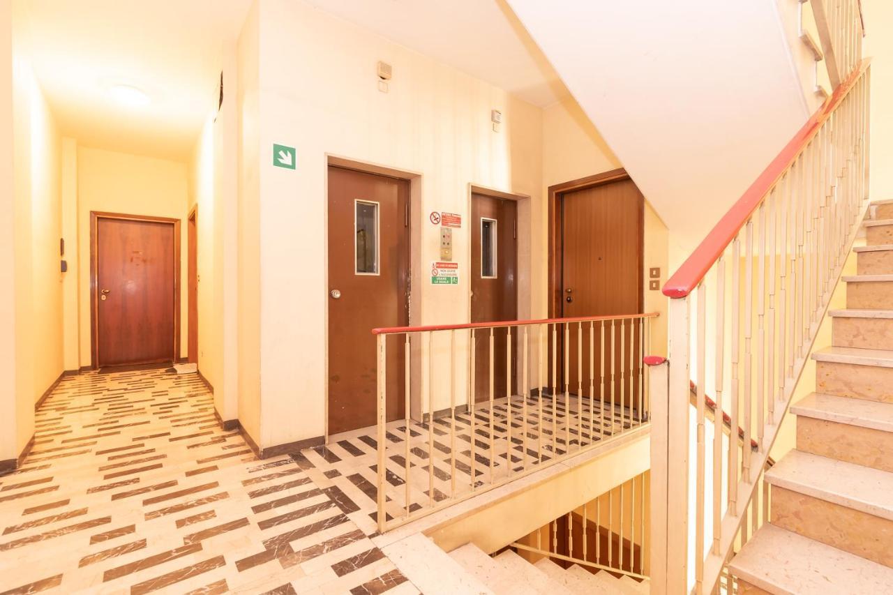 Ospedale Civile 1 - F&L Apartment Brescia Exterior foto